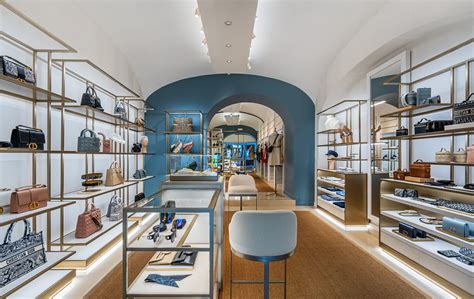 dior bari italy|universo dior shop.